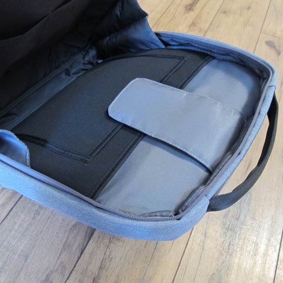 Gray City Backpack Computer Laptop Bag NWOT - Picture 9 of 14